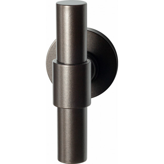 GPF3047.A1-00 HIPI DEUX+ KRUISKRUK OP RONDE ROZET DARK BLEND, 50X8MM GPF3047.A1-00 HIPI DEUX+ KRUISKRUK OP RONDE ROZET DARK BLEND, 50X8MM