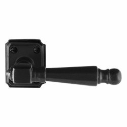 GPF6210600100-02 SMEEDIJZER ZWART, MELA DEURKRUK OP RECHTHOEKIGE ROZET SMEEDIJZER ZWART 59X48X6MM