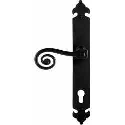 GPF6200600262-25 SMEEDIJZER ZWART, KERA DEURKRUK OP LANGSCHILD SMEEDIJZER ZWART 291X41X4MM, LINKSWIJZEND