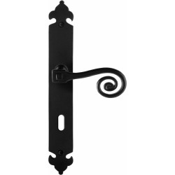 GPF6200600311-25 SMEEDIJZER ZWART, KERA DEURKRUK OP LANGSCHILD SMEEDIJZER ZWART 291X41X4MM, RECHTSWIJZEND