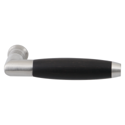 GPF403001100 RVS GEBORSTELD EBBEN, IKA DEURKRUK HAAKS MET TRAPEZIUM EINDKNOP RVS GEBORSTELD