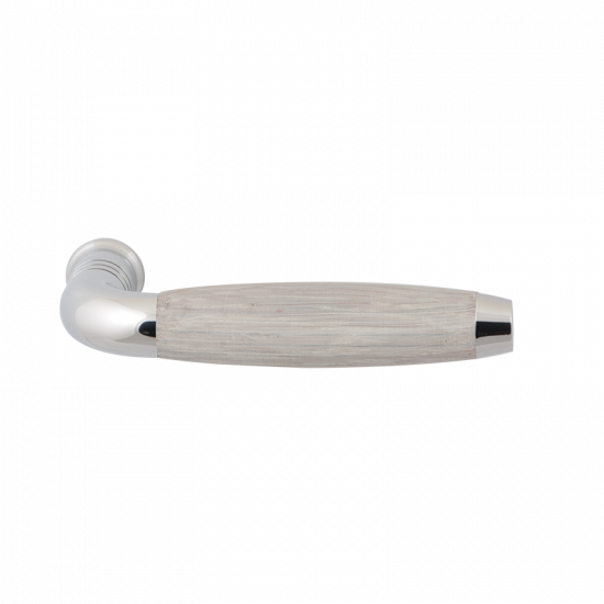 GPF4212 RVS POL/ EIKEN WHITEWASH IKA DEURKRUK GEBOGEN MET TRAPEZIUM EI GPF4212 RVS POL/ EIKEN WHITEWASH IKA DEURKRUK GEBOGEN MET TRAPEZIUM EI