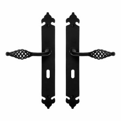 GPF6265600101-25 SMEEDIJZER ZWART, TANE DEURKRUK OP LANGSCHILD SMEEDIJZER ZWART 291X41X4 MM