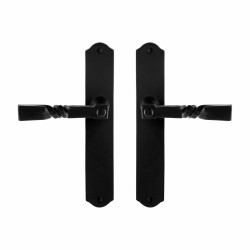 GPF6245600100-22 SMEEDIJZER ZWART, NOKKA DEURKRUK OP SCHILD SMEEDIJZER ZWART 238X41X4 MM