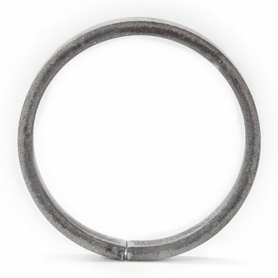 R130/12 - Ringen gemaakt van strip materiaal D=130, 12 x 6 mm