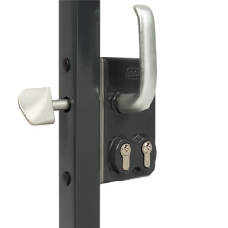 LGKZ50D1LVSZVSZS-7016 - DUBBEL CILINDERSLOT VOOR VIERKANT 50 MM PROFIEL IN RAL 7016 MET 3006S - KRUKPAAR IN VERSTERKT ALUMINIUM & CILINDER 1: VSZ - VERSCHILLEND SLUITEND & CILINDER 2: VSZ - VERSCHILLEND SLUITEND LGKZ50D1LVSZVSZS-7016 - DUBBEL CILINDERSLOT VOOR VIERKANT 50 MM PROFIEL IN RAL 7016 MET 3006S - KRUKPAAR IN VERSTERKT ALUMINIUM & CILINDER 1: VSZ - VERSCHILLEND SLUITEND & CILINDER 2: VSZ - VERSCHILLEND SLUITEND