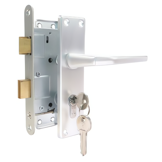 SET VOOR TUINDEUREN IN ALUMINIUM UITVOERING - ALUMINIUM DEURSCHILD EN GEBOGEN DEURKRUK - GROOTTE SLOTKAST: 80X120MM - DOORNMAAT: 50MM - PC MAAT: 55MM - ENKELE NACHTSCHOOT - CILINDER 35X35MM MET 3 SLEUTELS - LINKS + RECHTS TOEPASBAAR