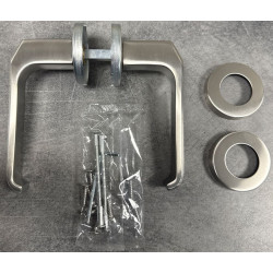 Deurklink vast op rozet massief RVS IND-199 Deurklink vast op rozet massief RVS IND-199